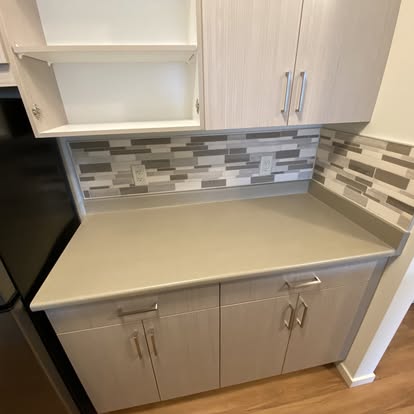 Kitchen Backsplash by Aymont Drywall